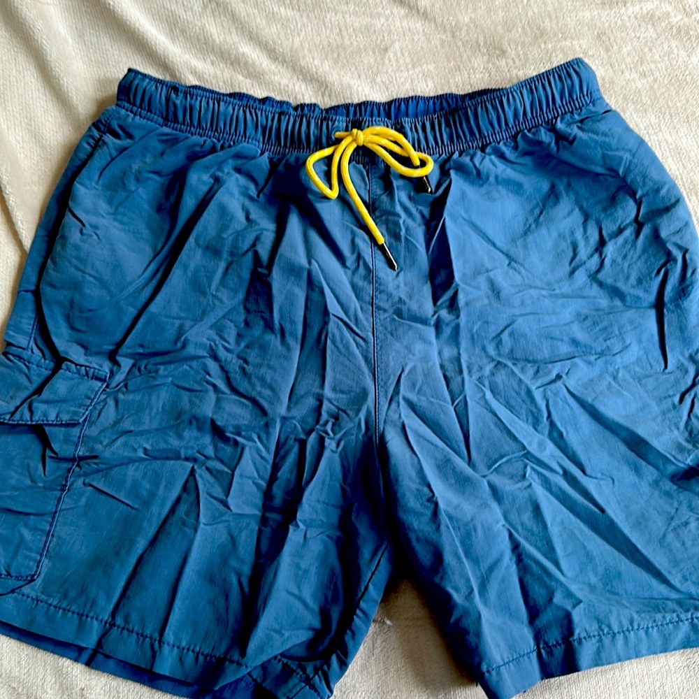 Tommy Bahama lined trunks
